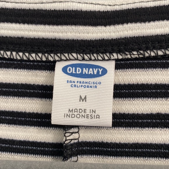 OLD NAVY Striped Halter Dress in Medium (NWOT) - Picture 3 of 8